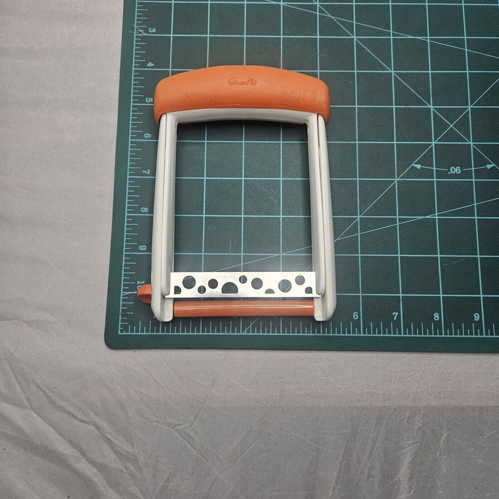 Chef’n Cheese Slicer Slicester One Handed Cheese Slicer 3 Thickness Settings.